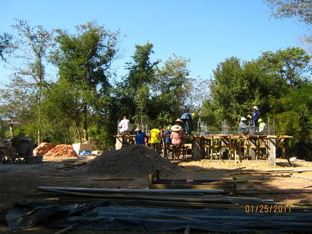 Large_2501201102